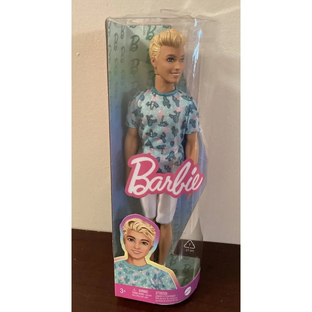 Barbie Fashionistas Ken Male Fashion Doll #211 Blonde Hair Beach Outfit‎ NIB